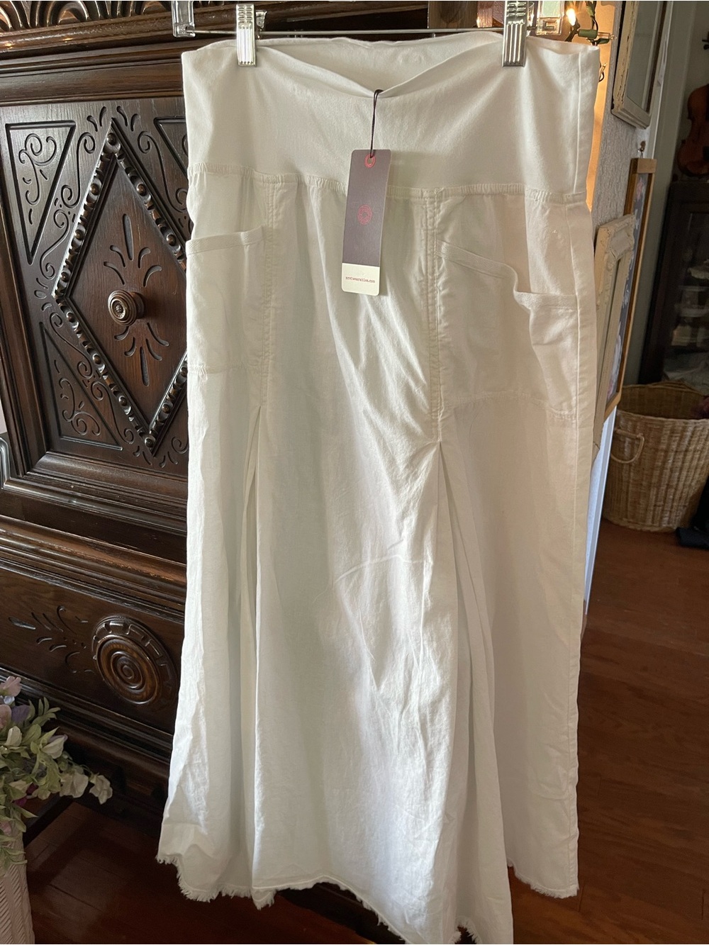 NWT XCVI White linen Maxi A-Line Skirt with Pockets